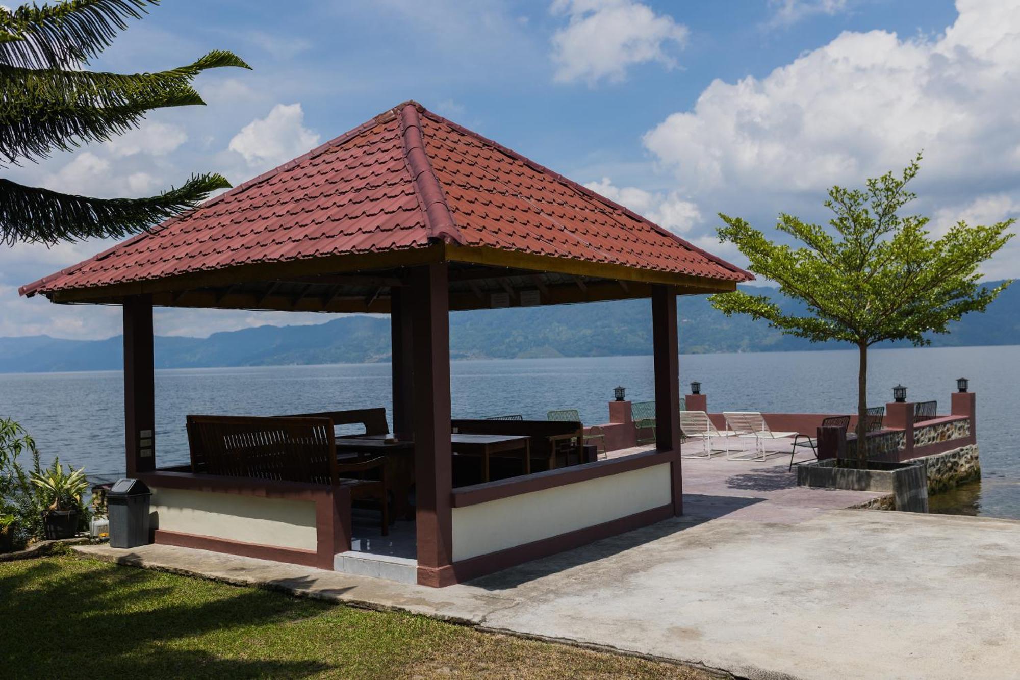 Gokhon Guest House Tuk Tuk Exterior photo