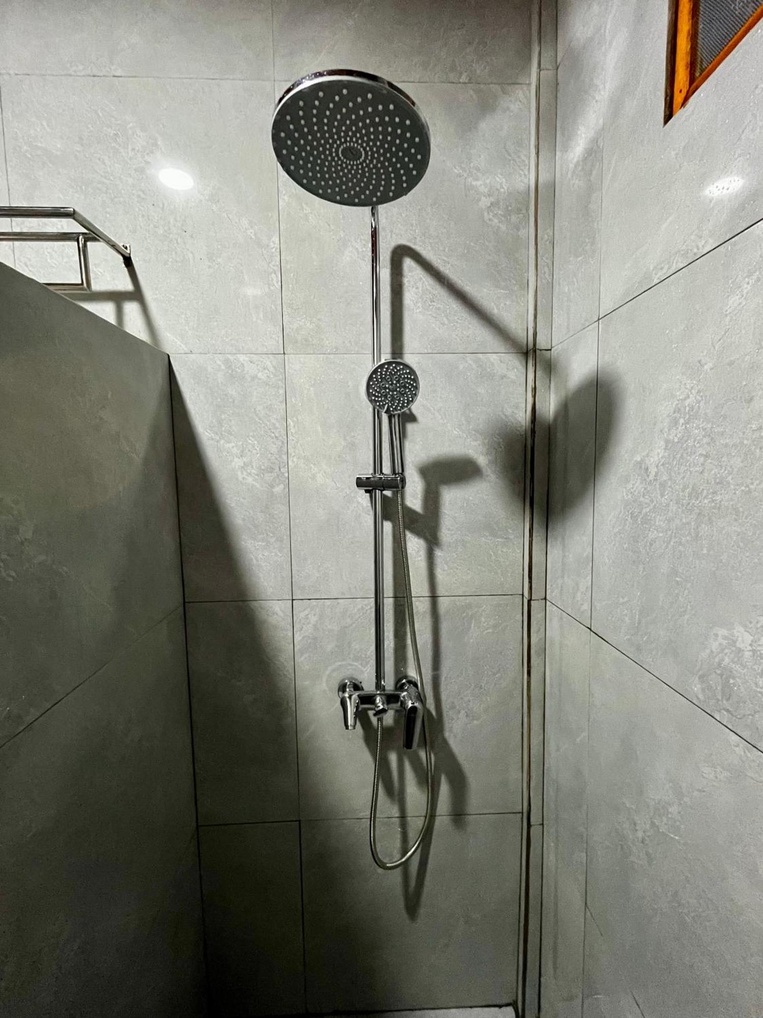 Gokhon Guest House Tuk Tuk Exterior photo